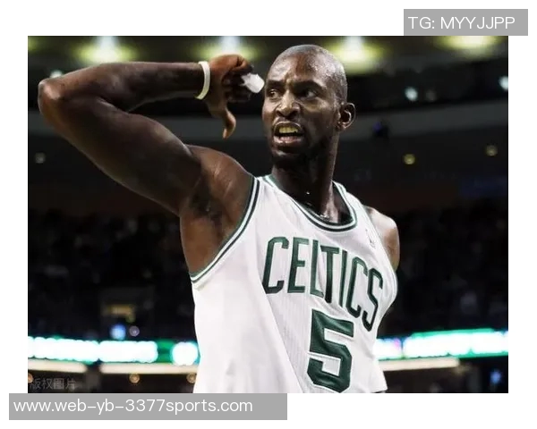 兰德尔创造历史达成三双成队史最快打破凯文加内特纪录